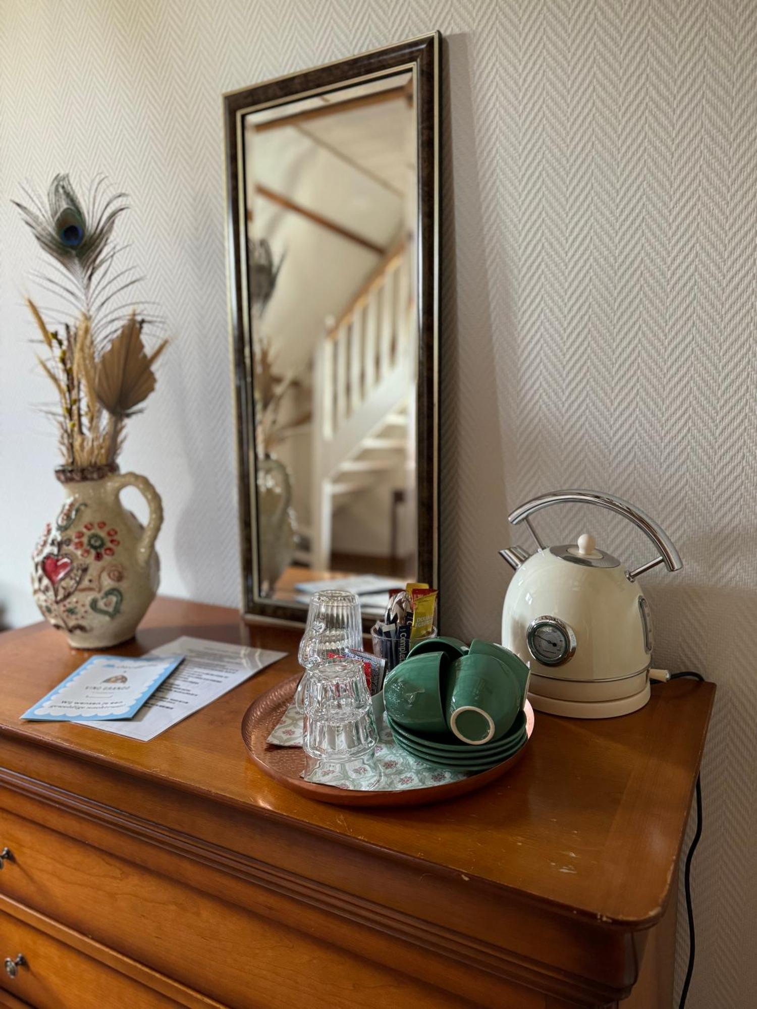 Odiliapeel Vino Grando 'T Klooster Bed & Breakfast エクステリア 写真